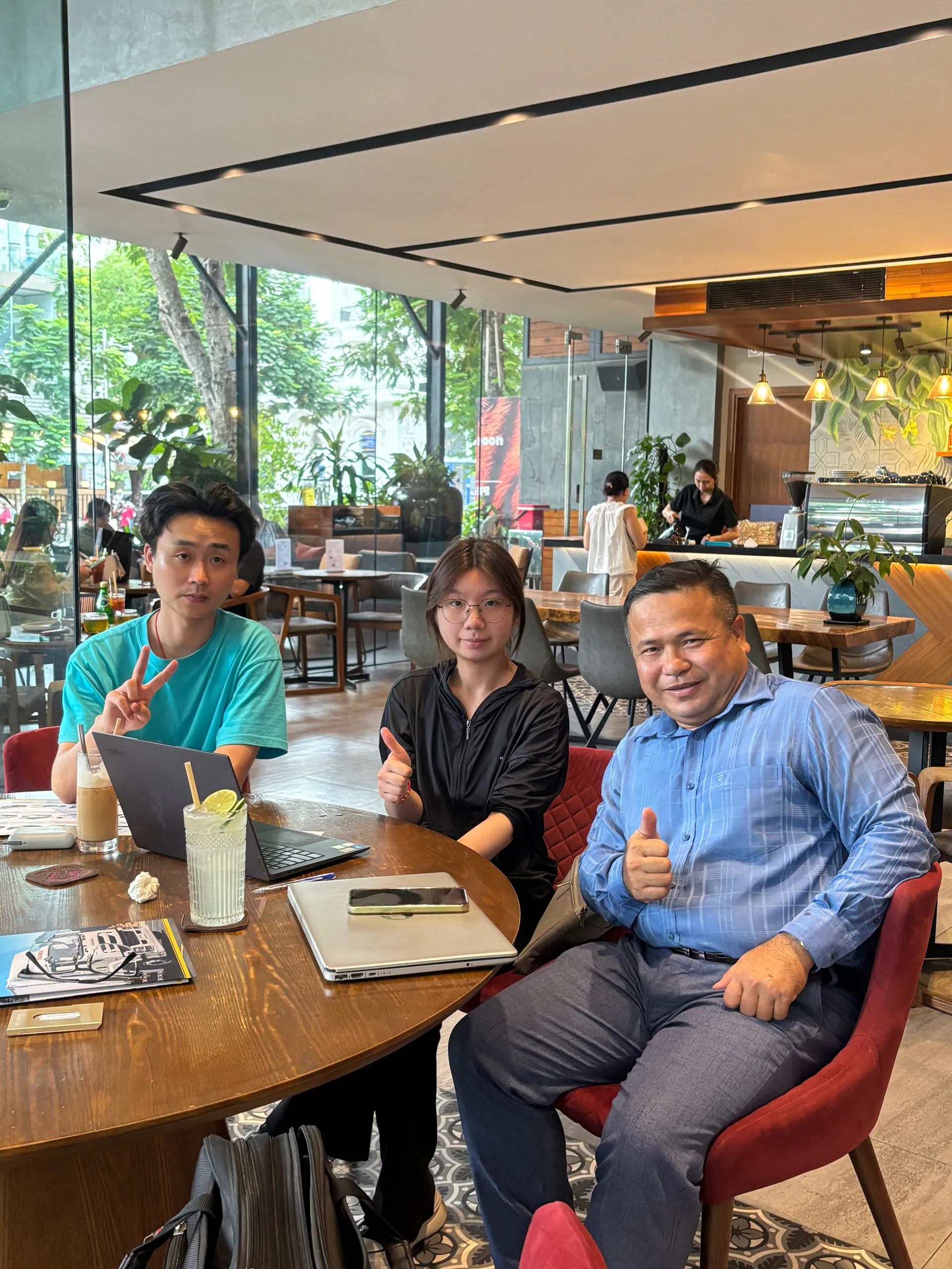 Customer project meeting